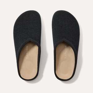 NWT Rothy's The ReVelvet™ Casual Clog - ReVelvet™ Black Size 7